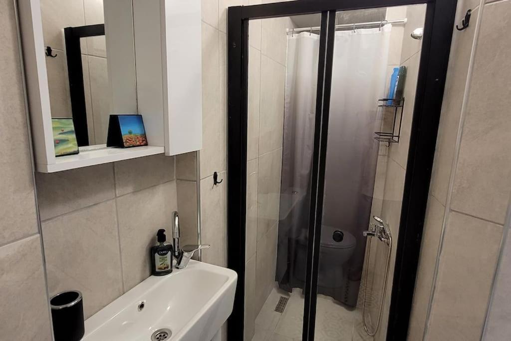 New Cosy Studio In The Heart Of Kadikoy Apartment Istanbul Exterior photo